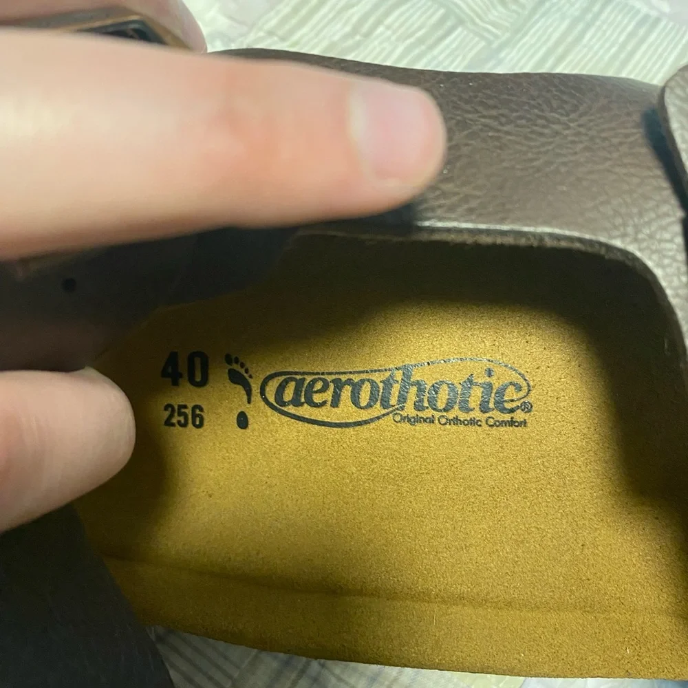 Aerothotic arch support cork footbed sandals. Women’s size 9. NWOT - Picture 5 of 8